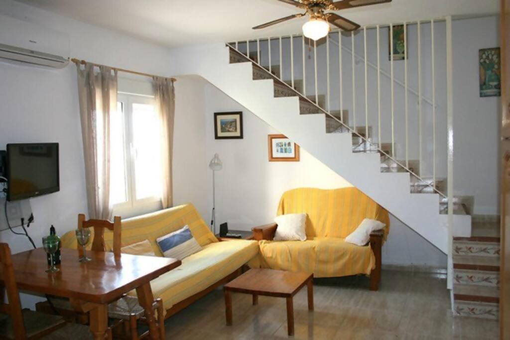 El Tracho Townhouse El Campello Villa Exterior photo